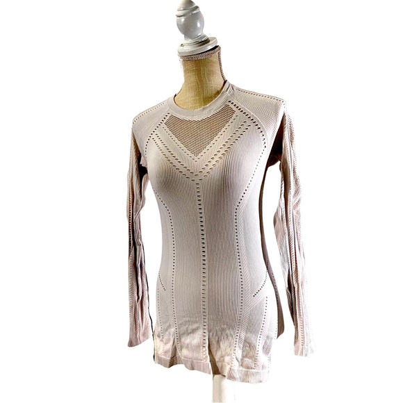 Athleta Oxygen Women Seamless Long Sleeve Mesh Cut Out Shirt Sz Sm Ivory - Picture 4 of 12